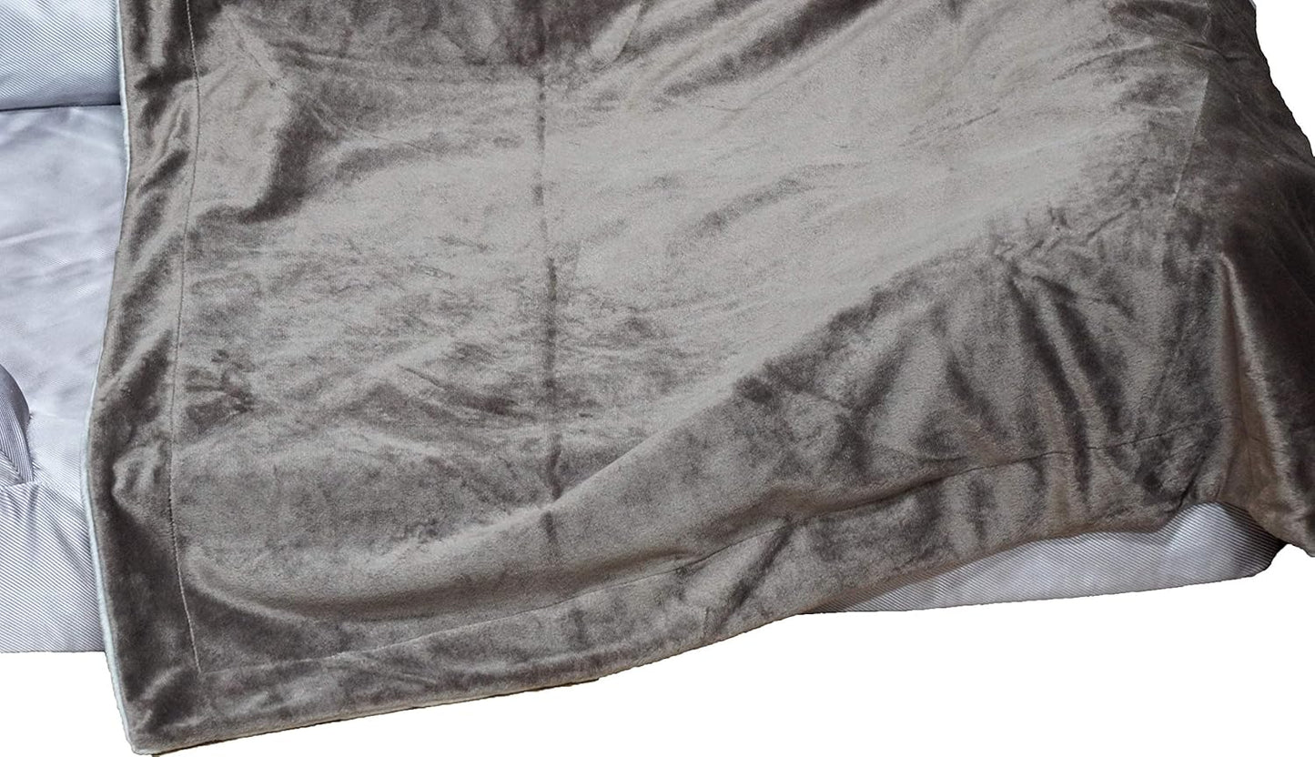 Premium 100% Waterproof Two-Sided Silky Soft Throw Dog Blanket Cat Blanket with Reversible Dual-Layers