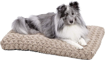 Deluxe Dog Beds | Super Plush Dog & Cat Beds Ideal for Dog Crates | Machine Wash & Dryer Friendly, 1-Year Warranty