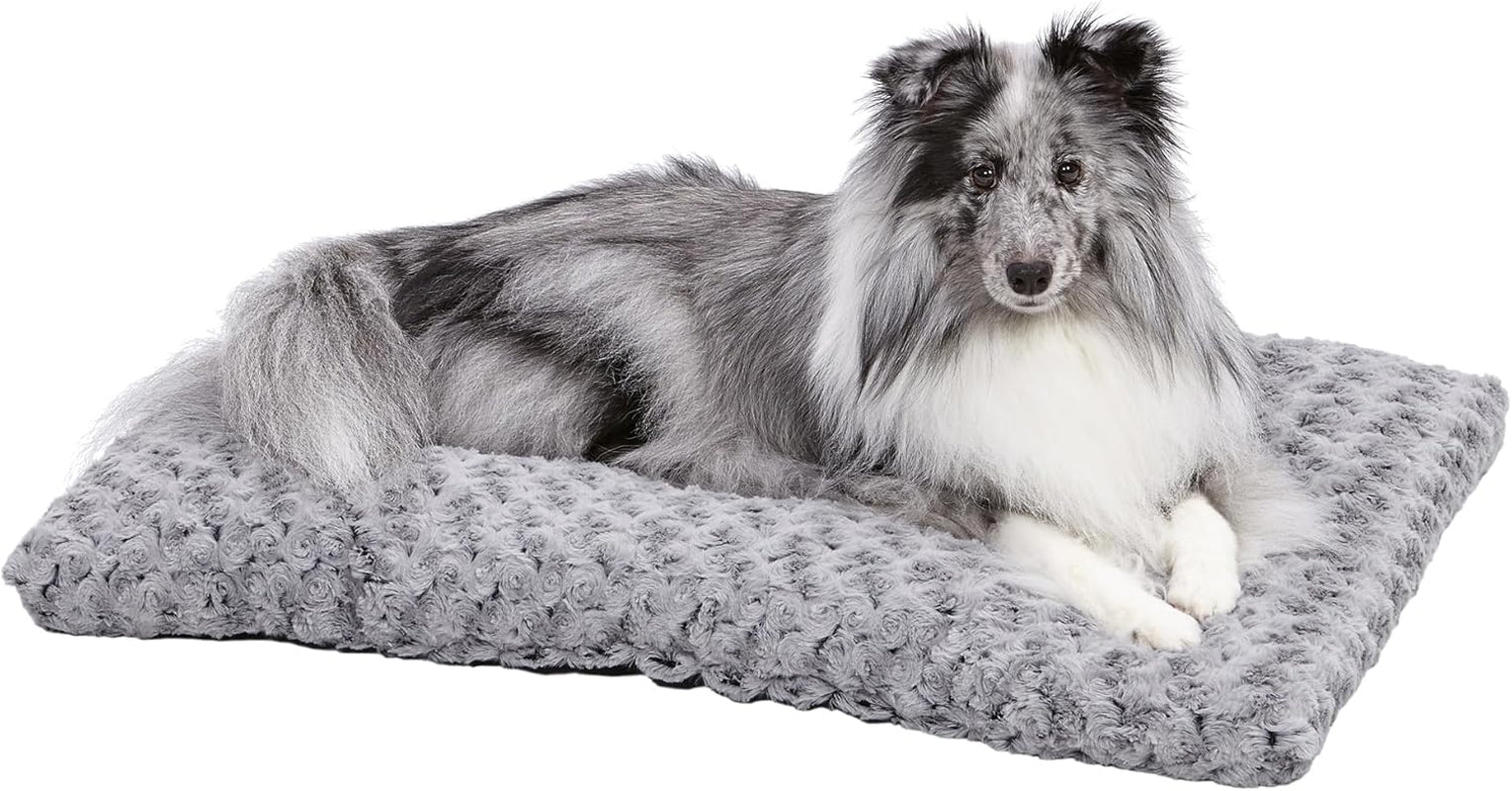Deluxe Dog Beds | Super Plush Dog & Cat Beds Ideal for Dog Crates | Machine Wash & Dryer Friendly, 1-Year Warranty